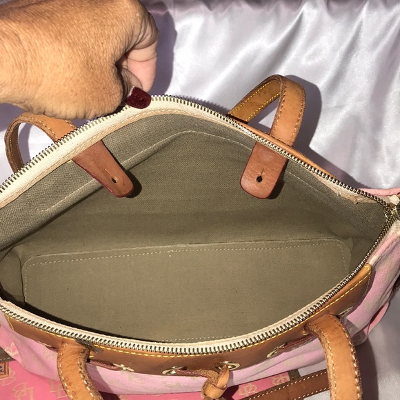 Dooney & Bourke - Picture 10 of 11